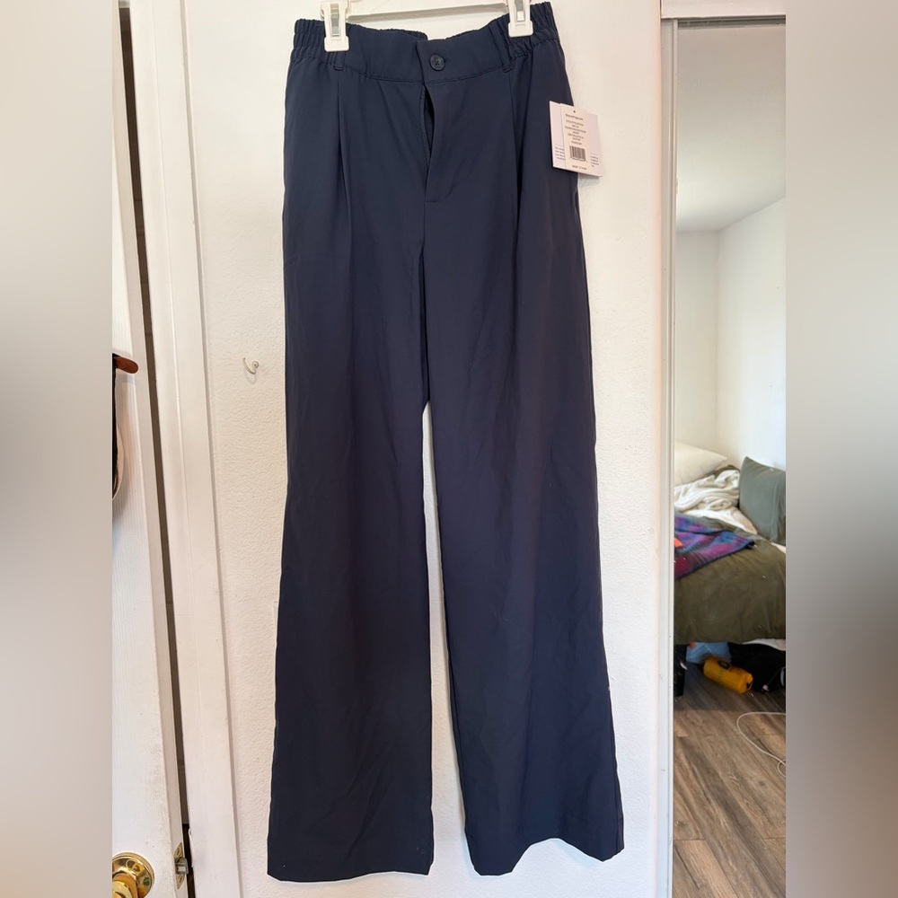 Beyond Yoga Status Wide Leg Trouser (Navy, XS, NWT) - Picture 4 of 5